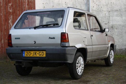 Fiat Panda - 1.1 Young met nieuwe APK - 1