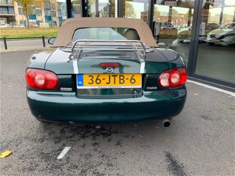 Mazda MX-5 - 1.6i Leder/stoelverwarming/lichtmetaal/Nardi stuur - 1