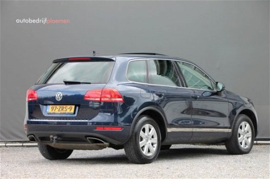 Volkswagen Touareg - 3.0 V6 TDI Highline - 245 pk *Luchtvering / Panoramadak - 1