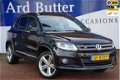 Volkswagen Tiguan - 1.4 TSI R-Line Edition Xenon+Panorama-dak+Navigatie+18