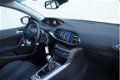 Peugeot 308 SW - 1.2 PureTech Blue Lease Premium Xenon+Panorama-dak+navigatie= TOP - 1 - Thumbnail