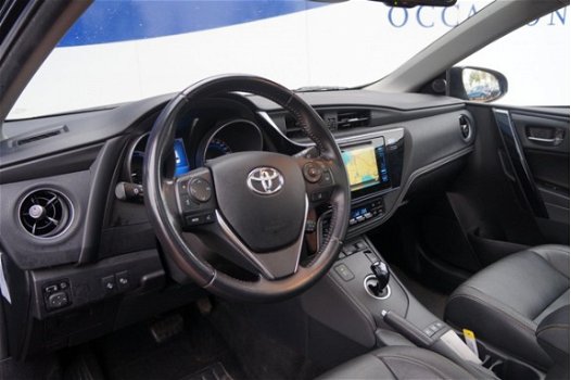 Toyota Auris Touring Sports - 1.8 Hybrid Lease pro Volleder+Panorama-dak+17