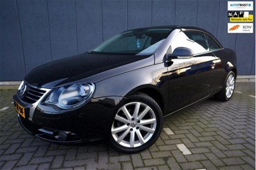 Volkswagen Eos - 2.0-16v FSI Parrot_Cruise_Leder_Xenon_Stoelverw - 1