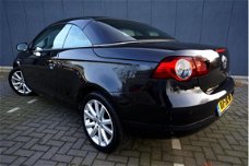 Volkswagen Eos - 2.0-16v FSI Parrot_Cruise_Leder_Xenon_Stoelverw