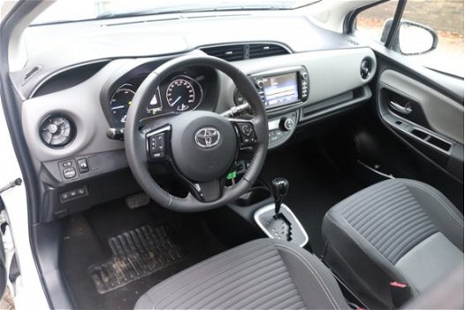 Toyota Yaris - 1.5 Hybrid Dynamic Navi, Climate Controle Climate Controle, Navigatie - 1