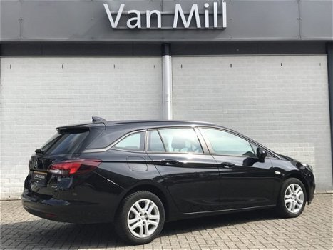 Opel Astra Sports Tourer - 1.0T 105PK Online Edition | Navigatie | Sensoren Voor + Achter | - 1