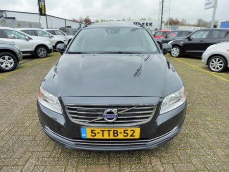 Volvo V70 - 1.6 D2 Nordic+ Automaat/Navigatie/Trekhaak/Leder - 1