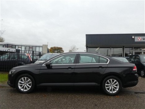 Volkswagen Passat - 1.6 TDI 120pk BMT Comfortl. NAVIGATIE Clima Export - 1