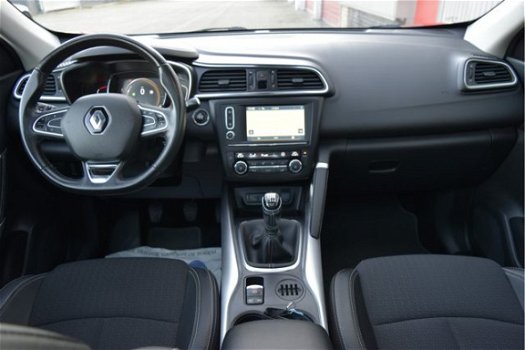 Renault Kadjar - 1.5 dCi Intens panorama, navigatie, camera, half leder, keyless, trekhaak, PDC - 1