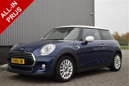 Mini Mini Cooper - D 1.5 Chili Automaat keyless, groot navi, PDC, cruise control, stoelverwarming - 1