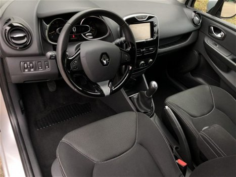 Renault Clio Estate - 1.5 DCi 90pk ECO Night&Day Introduction-Pack 72.000km - 1