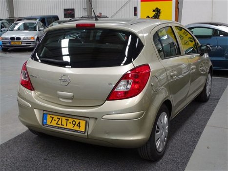 Opel Corsa - 1.2-16V Business Airco Stuurbekrachtiging 5 Deurs - 1