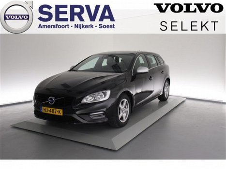 Volvo V60 - D2 R-Design Business Pack Connect Navi / Trekhaak - 1