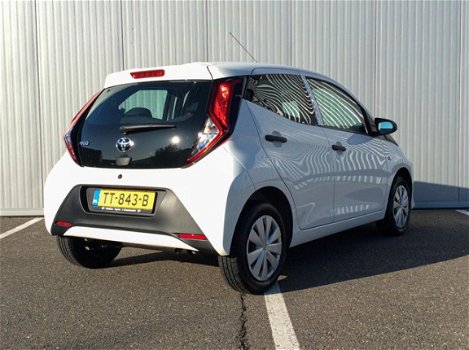 Toyota Aygo - 1.0 VVT-i 72pk 5D x-fun - 1