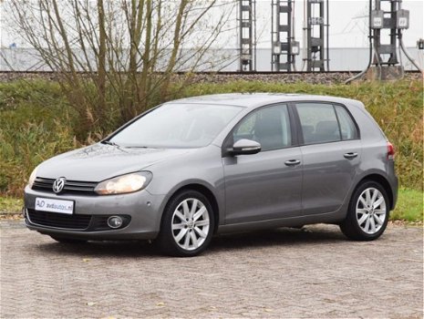 Volkswagen Golf - 1.4 TSI Highline / bekende historie / eerste eigenaar / parkeerassistent / stoelve - 1