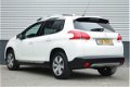 Peugeot 2008 - 1.2 110PK ALLURE NAVI ECC LMV CRUISE HALFLEDER CHROOM DONKER GLAS ETC FINANCIEREN AL - 1 - Thumbnail