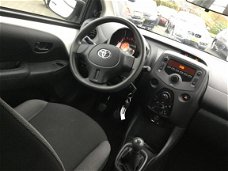 Toyota Aygo - 1.0 VVT-i X-NOW 5DRS