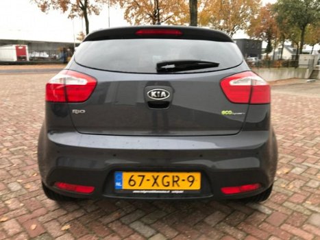 Kia Rio - 1.2 CVVT Super Pack 2012 - 1