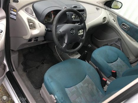 Nissan Almera Tino - 1.8 AIRCO - 1