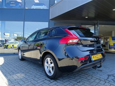 Volvo V40 - D2 Kinetic Business Pack Connect / Navi / Trekhaak - 1