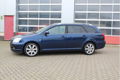 Toyota Avensis Wagon - 2.2 D-4D Executive - 1 - Thumbnail