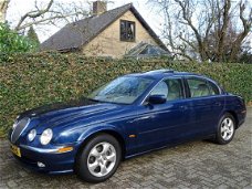 Jaguar S-type - 3.0 V6 Executive ** VERKOCHT **