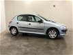 Peugeot 206 - 1.4 XR met nieuwe APK en nieuwe koppeling - 1 - Thumbnail