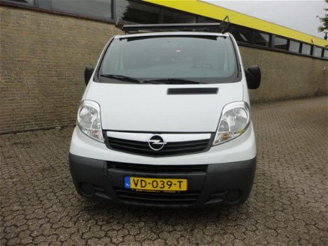 Opel Vivaro - 2.0 DTi L1 H1 Haak / Imperiaal / Betimmerd - 1