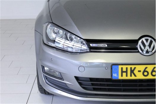 Volkswagen Golf Variant - 1.0 TSI Comfortline Automaat | NAVIGATIE | PARKEER CAMERA | EXECUTIVE EN S - 1