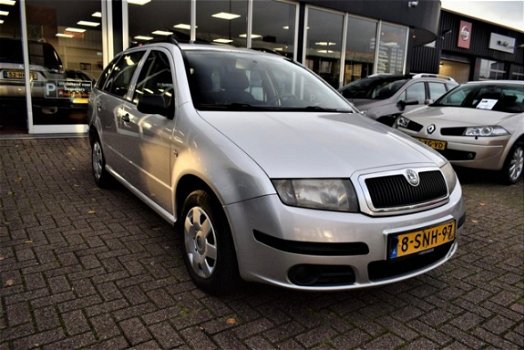 Skoda Fabia Combi - 1.4-16V Ambiente | DAKRAAM | AIRCO | CRUISE CONTROL | ELEKTRISCHE RAMEN | - 1