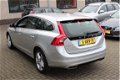 Volvo V60 - 2.4 D6 AWD Plug-In Hybrid Technologie pack / Business Connect 119.439 km Ex btw | Wifi - 1 - Thumbnail