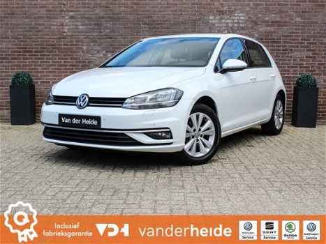 Volkswagen Golf - 1.0 TSI Comfortline 115PK Stoelverwarming, Achteruitrijcamera, Navigatie, Park Dis - 1