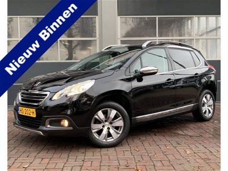 Peugeot 2008 - 1.2 PureTech Allure 82pk automaat, navigatiesysteem, panorama dak, pakeer sensoren - 1