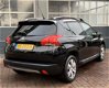 Peugeot 2008 - 1.2 PureTech Allure 82pk automaat, navigatiesysteem, panorama dak, pakeer sensoren - 1 - Thumbnail