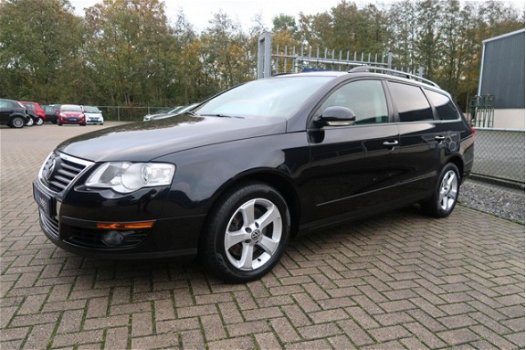 Volkswagen Passat Variant - 1.6 Trendline - 1