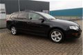 Volkswagen Passat Variant - 1.6 Trendline - 1 - Thumbnail