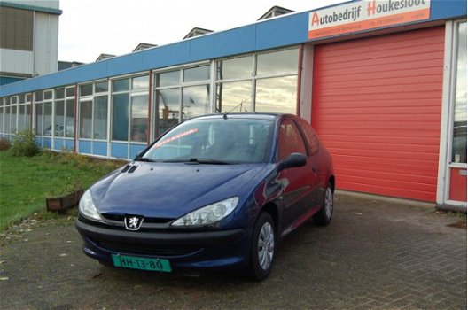 Peugeot 206 - 1.1 XR - 1