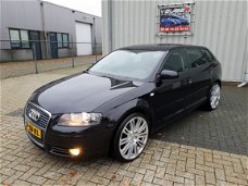 Audi A3 Sportback - 1.8 TFSI Ambition Nette en goed onderhouden A3, Met NAP