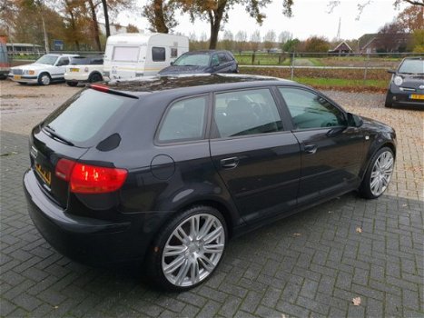 Audi A3 Sportback - 1.8 TFSI Ambition Nette en goed onderhouden A3, Met NAP - 1