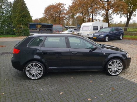 Audi A3 Sportback - 1.8 TFSI Ambition Nette en goed onderhouden A3, Met NAP - 1