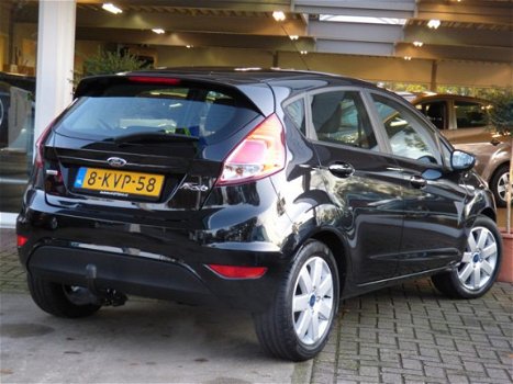 Ford Fiesta - 1.0 Titanium Airco, stoelverwamring, Trekhaak - 5Drs - 1