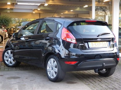 Ford Fiesta - 1.0 Titanium Airco, stoelverwamring, Trekhaak - 5Drs - 1