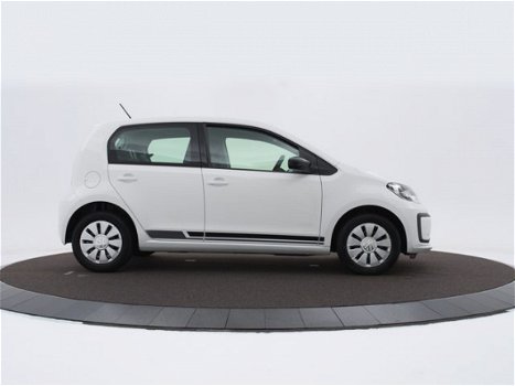 Volkswagen Up! - 1.0 60pk BMT Move Up DAB+ | Airco | Navi Dock - 1