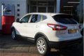 Nissan Qashqai - 1.2 Dig-T 115 pk Connect Edition TREKHAAK / PANORAMADAK - 1 - Thumbnail