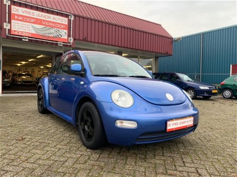 Volkswagen New Beetle - 2.0 Highline airco en apk tot oktober 2020 - 1