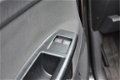 Volkswagen Polo - 1.9 SDI/SCHADE VOOR EN RECHTS ACHTER/AIRCO/TREKHAAK - 1 - Thumbnail