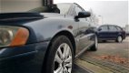 Volvo V70 - 2.4D Dealeronderhouden Nap APK Youngtimer - 1 - Thumbnail