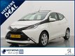 Toyota Aygo - 1.0 70pk X-Wave | Elektr. Vouwdak | Achteruitrij-camera | Airco | - 1 - Thumbnail