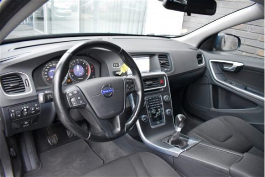 Volvo V60 - 1.6 DRIVe ECC LMN VELGEN NAVIGATIE CRUISE CD CV - 1