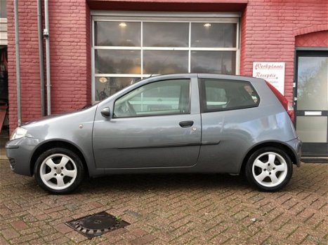 Fiat Punto - 1.4-16V Dynamic Nieuwe APK Lm velgen, Elek ramen, - 1